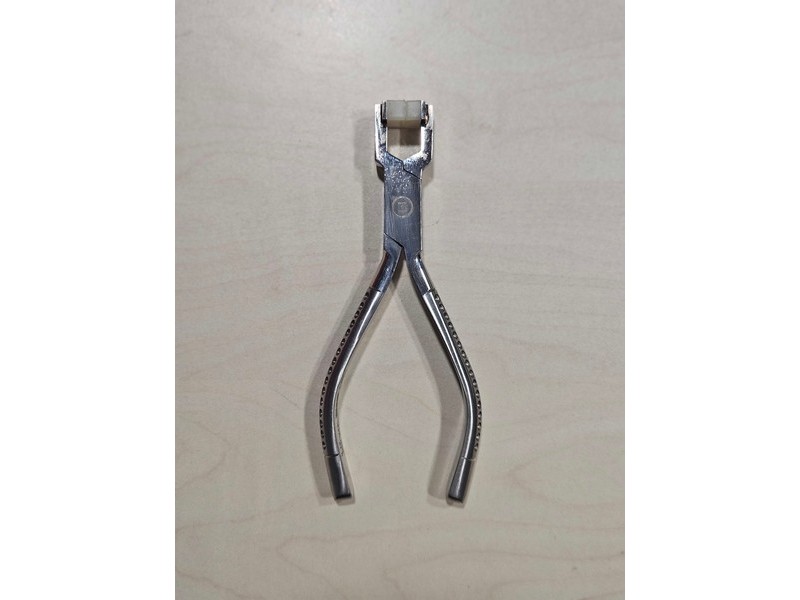 ΚΟΥΡΜΠΑΔΟΡΟΣ ΜΙΚΡΟΣ